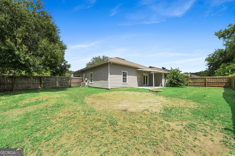 100 Pleasant Breeze WAY Kingsland, GA 31548
