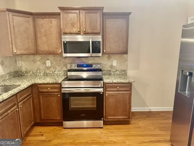 4339 Barcelona TRCE Stone Mountain, GA 30083