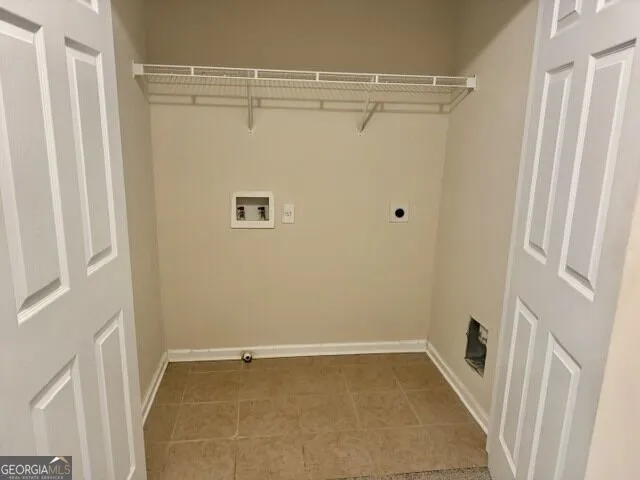 4339 Barcelona TRCE Stone Mountain, GA 30083