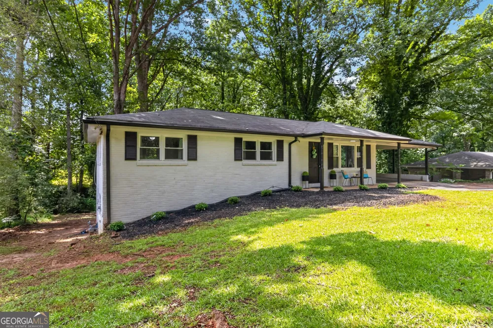 1539 Rockingway DR SW Marietta, GA 30008