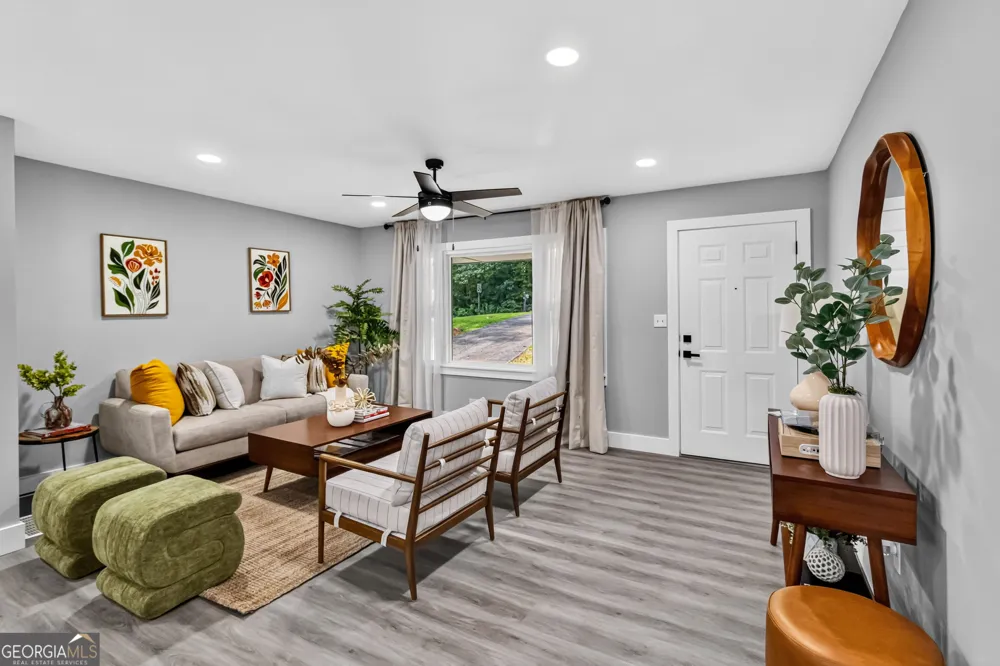 1539 Rockingway DR SW Marietta, GA 30008
