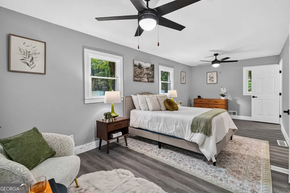 1539 Rockingway DR SW Marietta, GA 30008