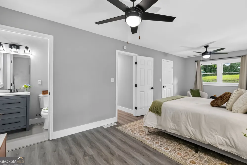 1539 Rockingway DR SW Marietta, GA 30008