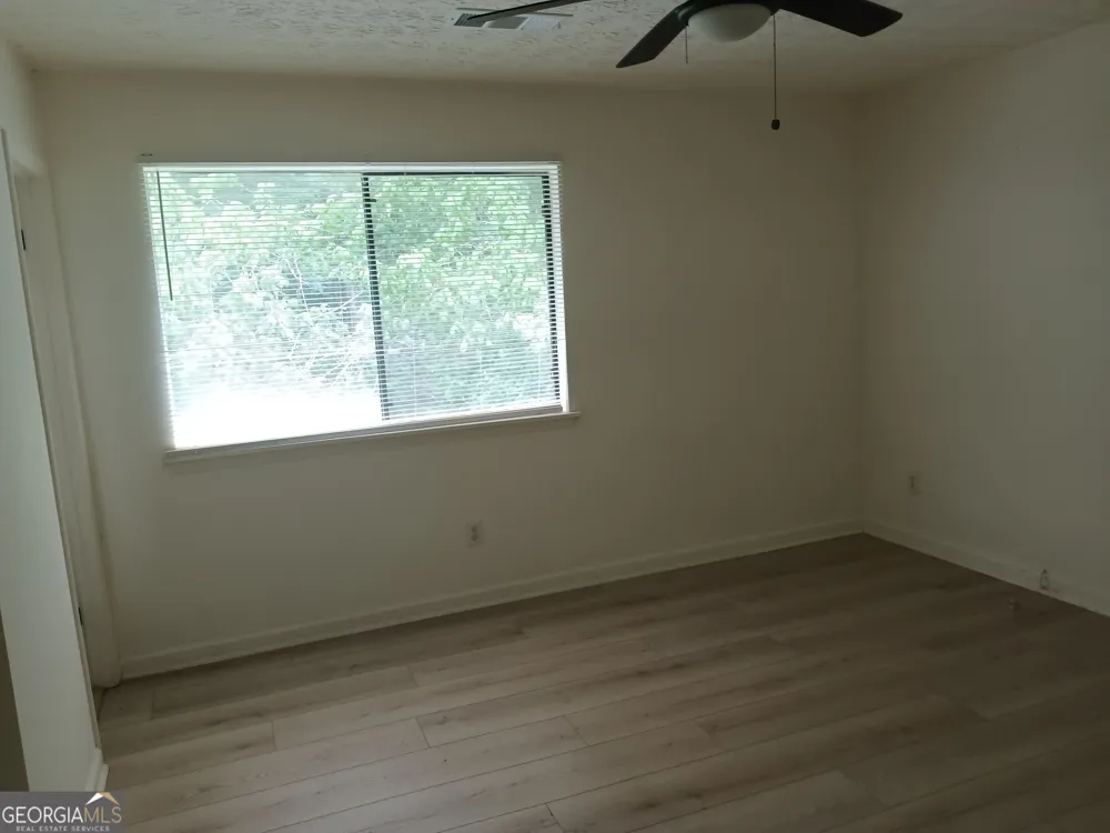 1063 Salisbury TRL Riverdale, GA 30296