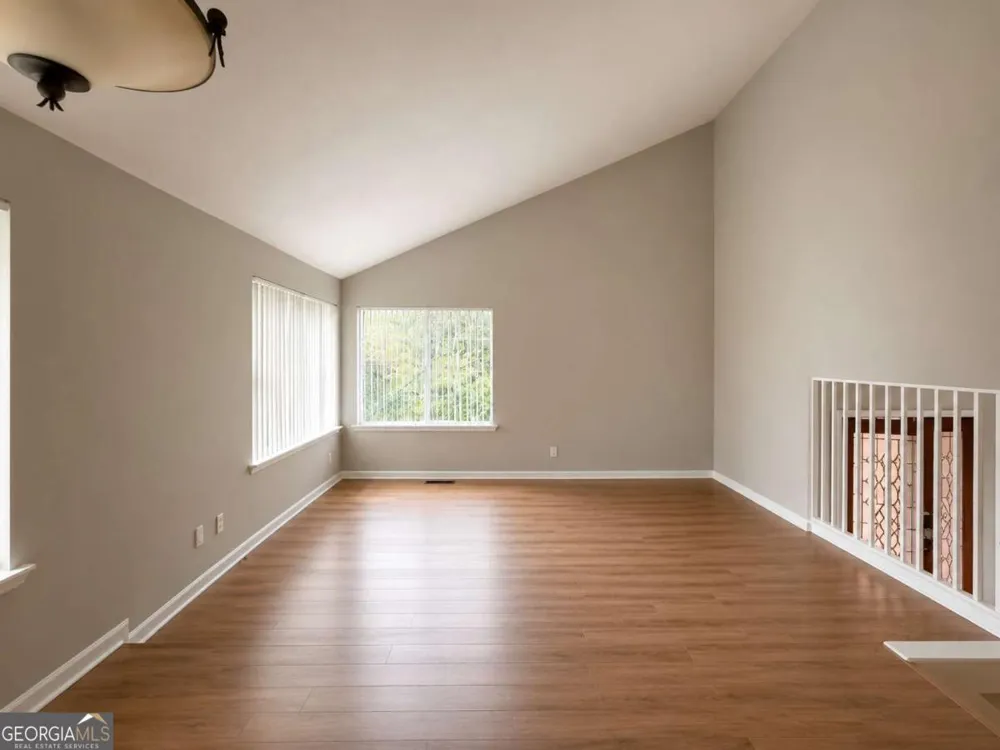 2704 Valley Hill DR Acworth, GA 30102