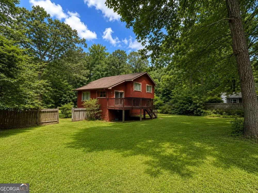 2704 Valley Hill DR Acworth, GA 30102