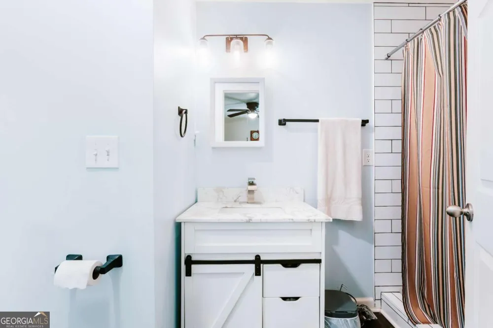 72 Terry Dee LN Colbert, GA 30628