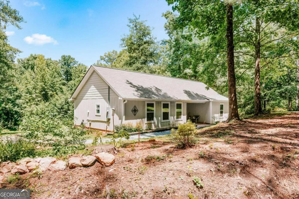72 Terry Dee LN Colbert, GA 30628