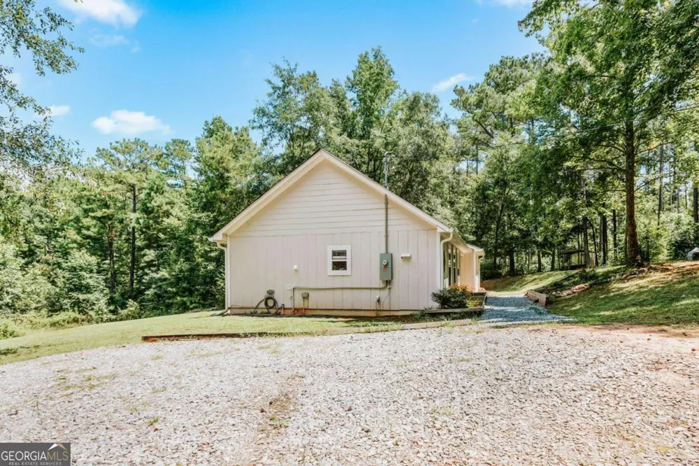 72 Terry Dee LN Colbert, GA 30628