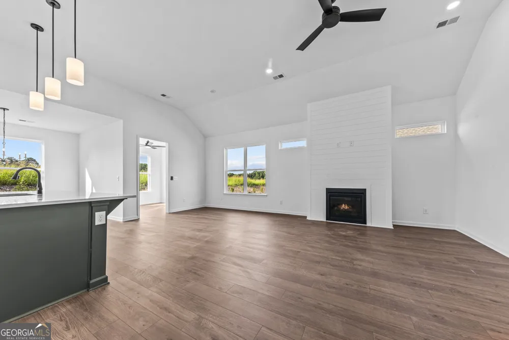 125 Cottage Grove CIR Eatonton, GA 31024