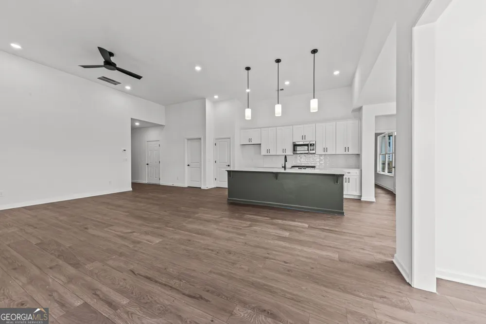 125 Cottage Grove CIR Eatonton, GA 31024