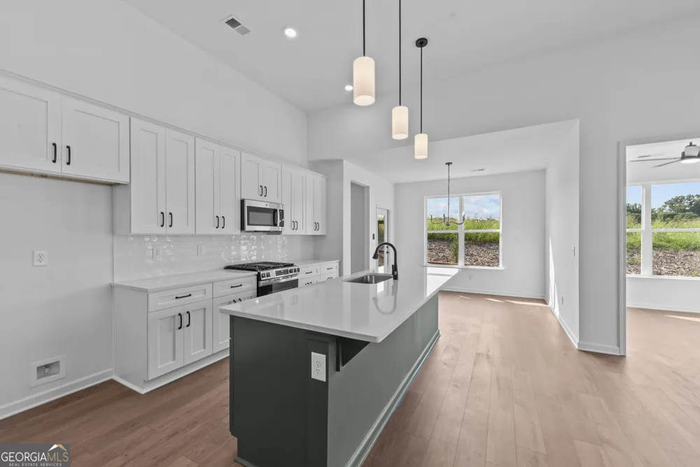 125 Cottage Grove CIR Eatonton, GA 31024