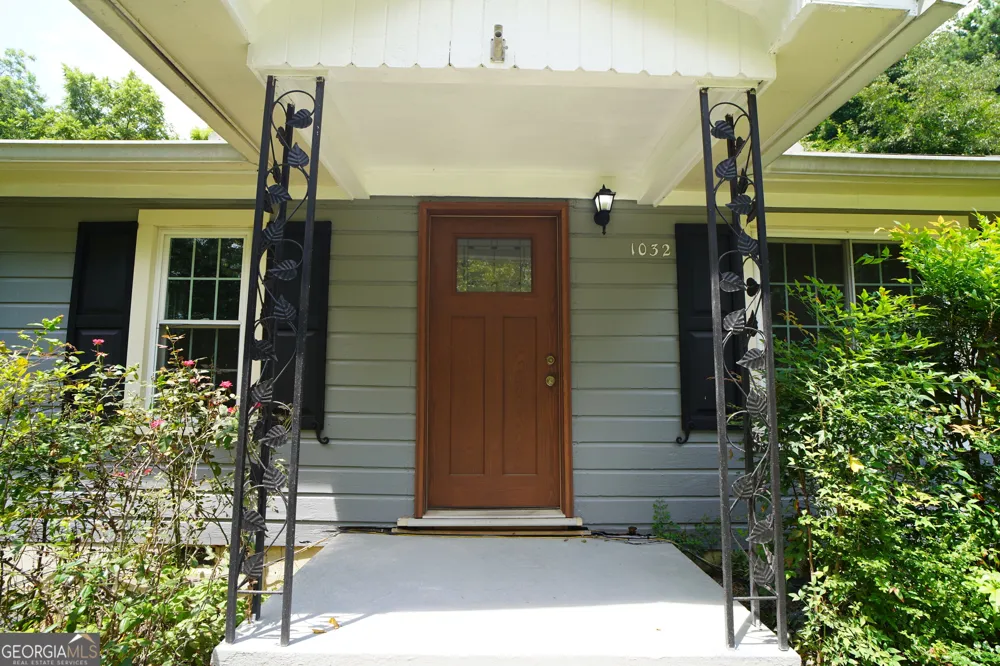 1032 Chatham RD Buford, GA 30518