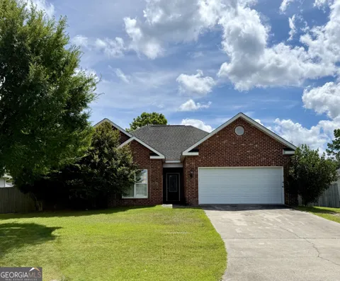 113 Berkley CIR