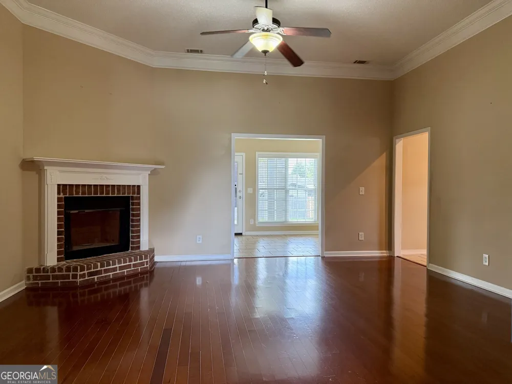 113 Berkley CIR Warner Robins, GA 31093