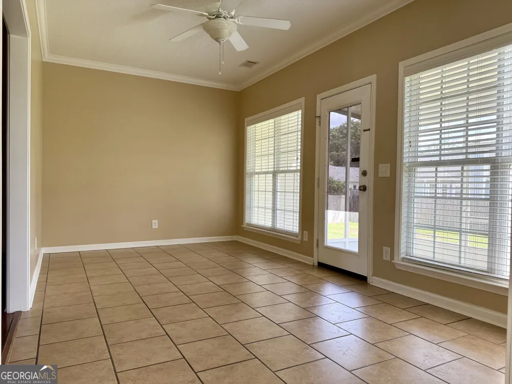 113 Berkley CIR Warner Robins, GA 31093