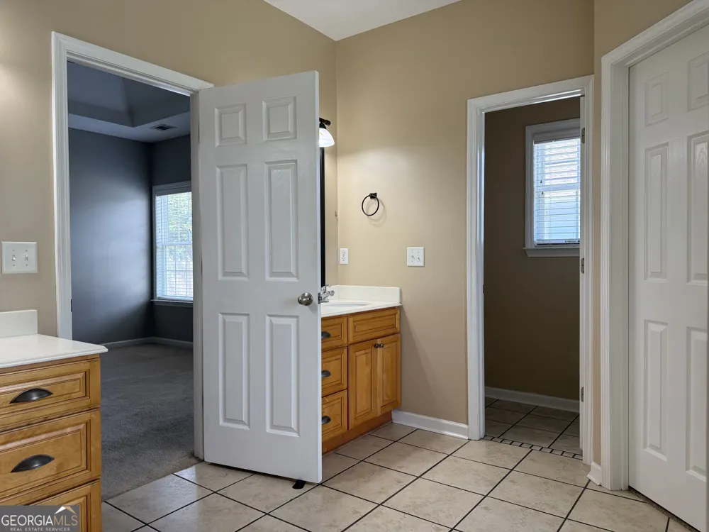 113 Berkley CIR Warner Robins, GA 31093