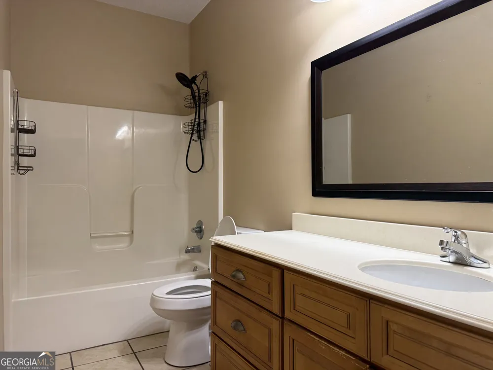 113 Berkley CIR Warner Robins, GA 31093