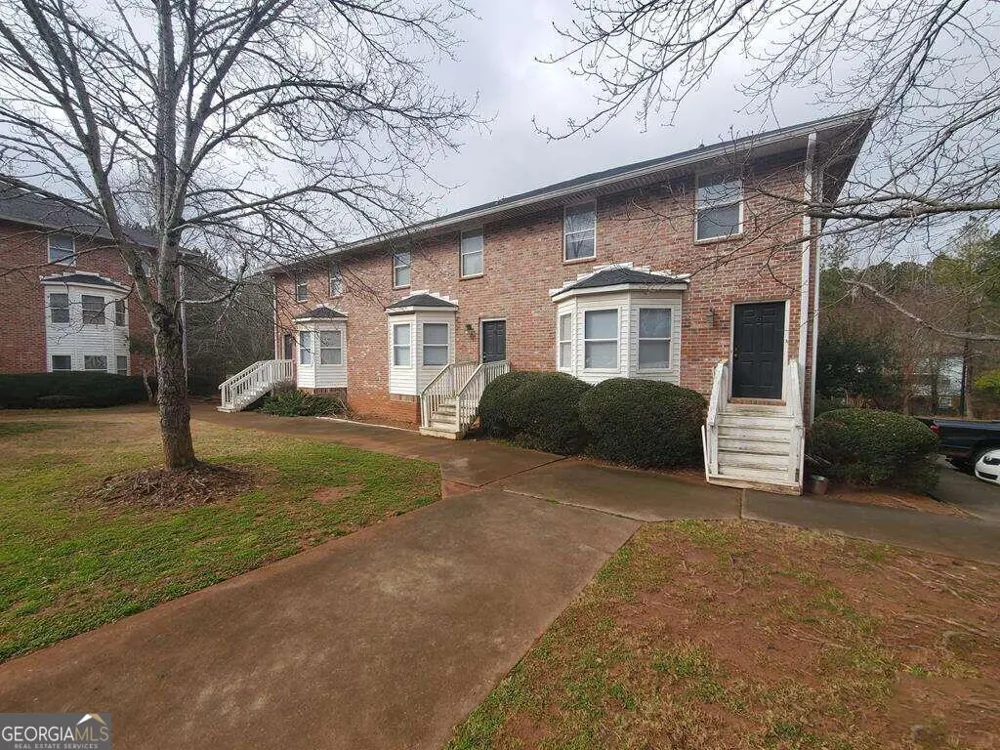 1850 Cedar Shoals DR Athens, GA 30605