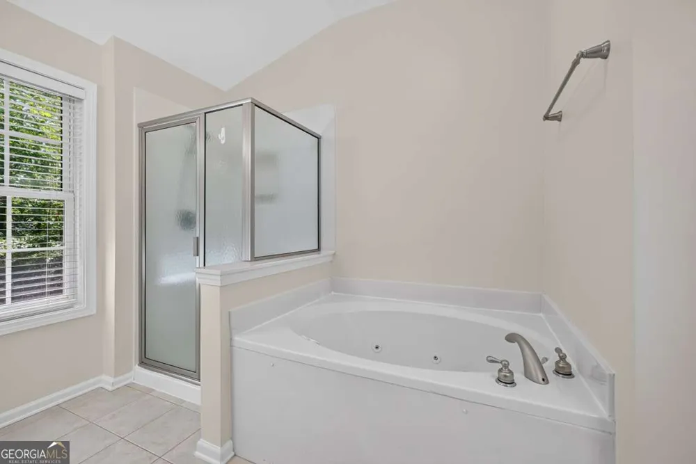 2294 Meadow's End Duluth, GA 30097