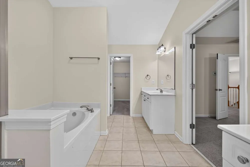 2294 Meadow's End Duluth, GA 30097