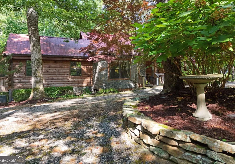 566 Sharewood FRST Morganton, GA 30560