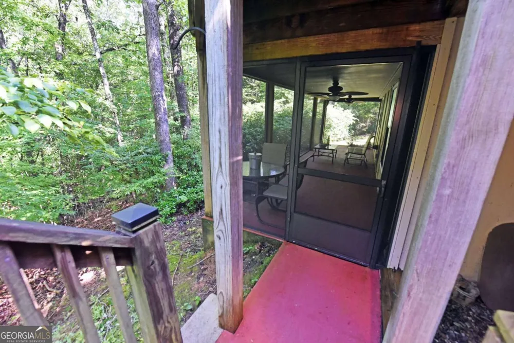 566 Sharewood FRST Morganton, GA 30560