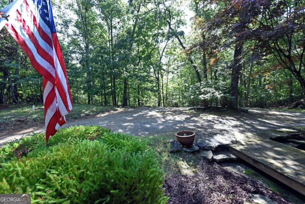 566 Sharewood FRST Morganton, GA 30560