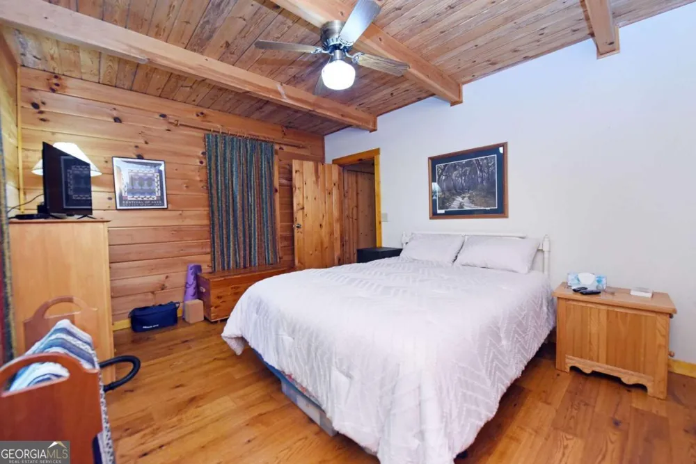 566 Sharewood FRST Morganton, GA 30560
