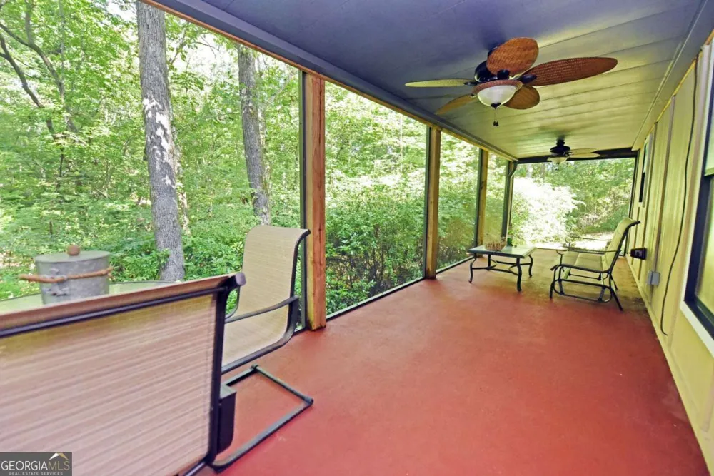 566 Sharewood FRST Morganton, GA 30560