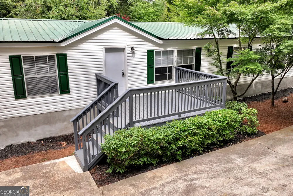 255 Double Branch RD Danielsville, GA 30633