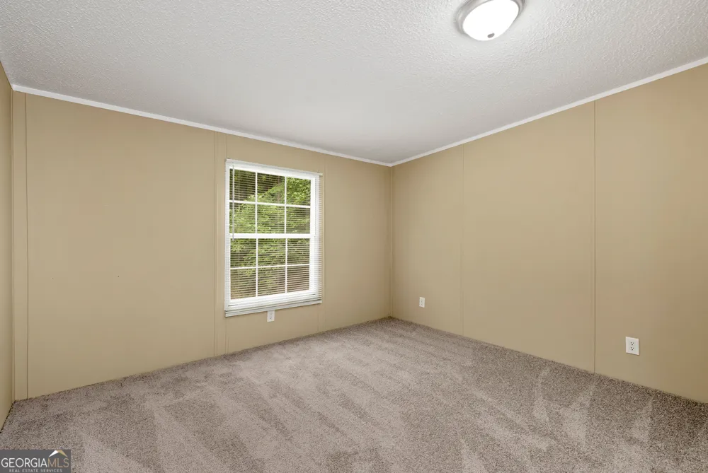 255 Double Branch RD Danielsville, GA 30633