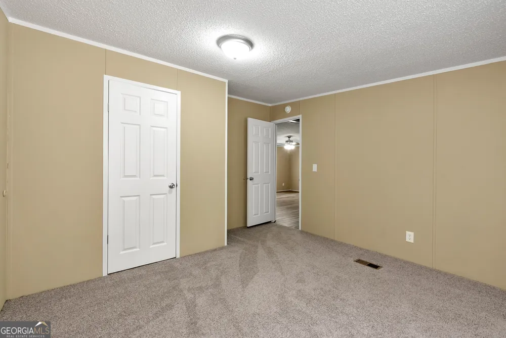 255 Double Branch RD Danielsville, GA 30633