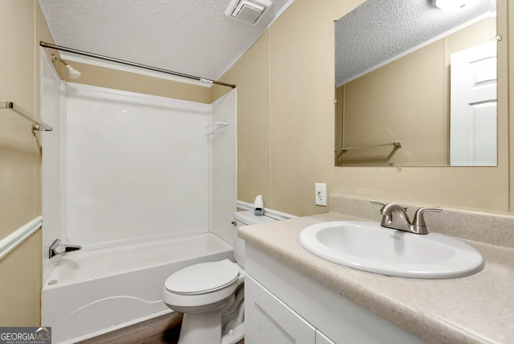 255 Double Branch RD Danielsville, GA 30633
