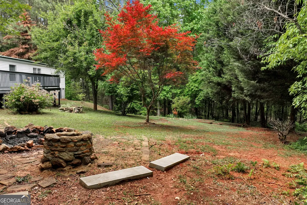 255 Double Branch RD Danielsville, GA 30633