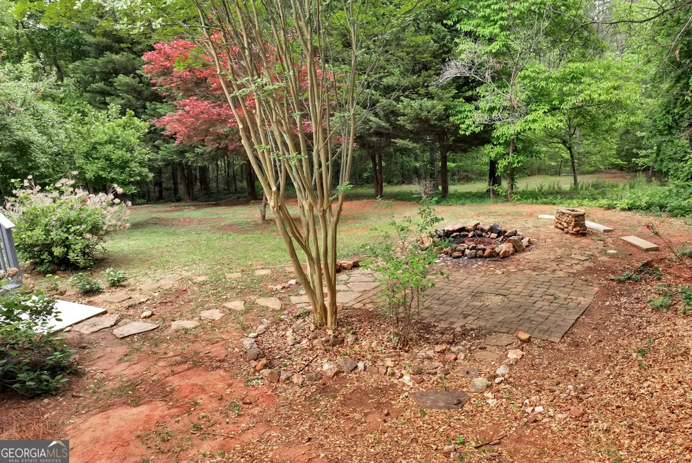 255 Double Branch RD Danielsville, GA 30633