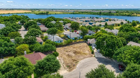 1717 Chalice Cove