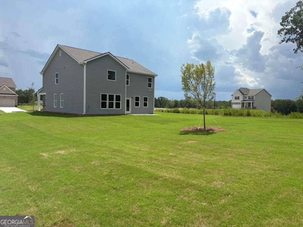 5933 Spring Way Stonecrest, GA 30038