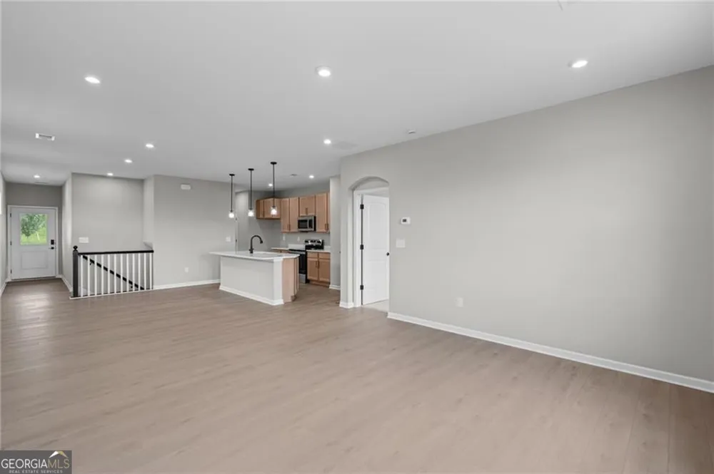 27 Village DR Dawsonville, GA 30534