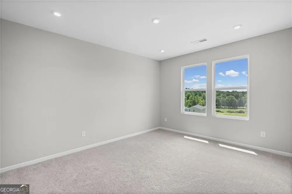 27 Village DR Dawsonville, GA 30534