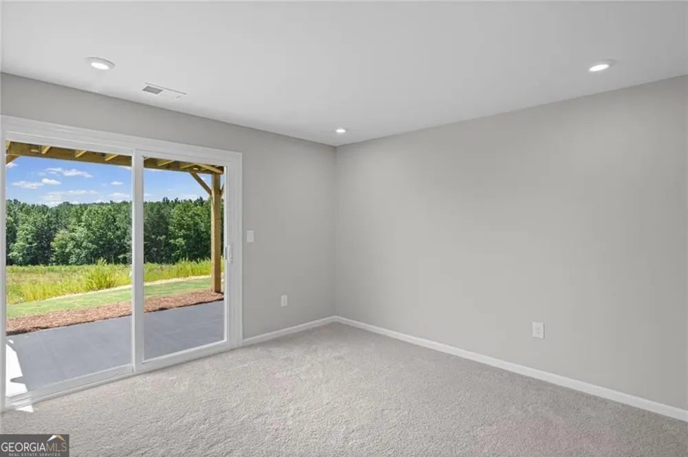 27 Village DR Dawsonville, GA 30534