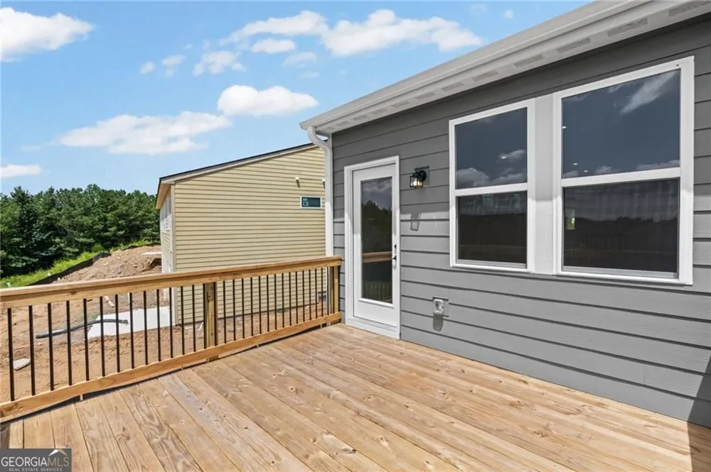 27 Village DR Dawsonville, GA 30534