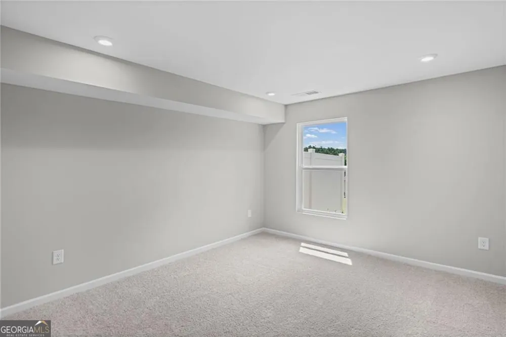27 Village DR Dawsonville, GA 30534