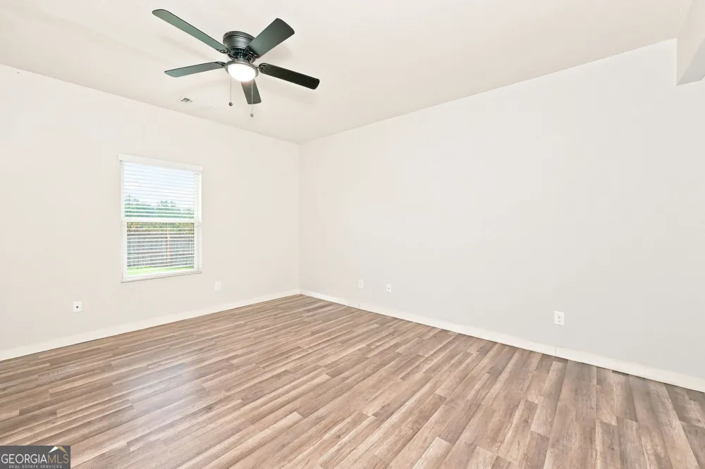 1043 Sutherland DR Winder, GA 30680