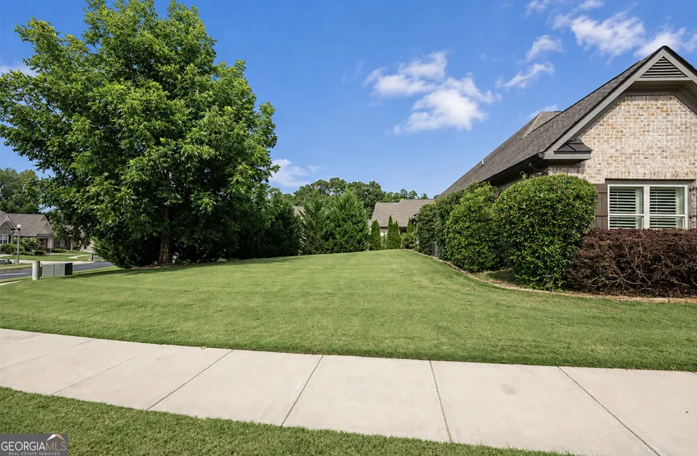810 Legends DR Monroe, GA 30655