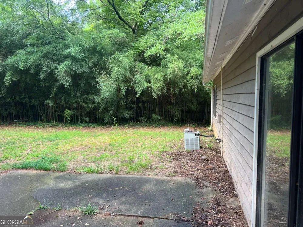 124 Partridge LN Athens, GA 30606