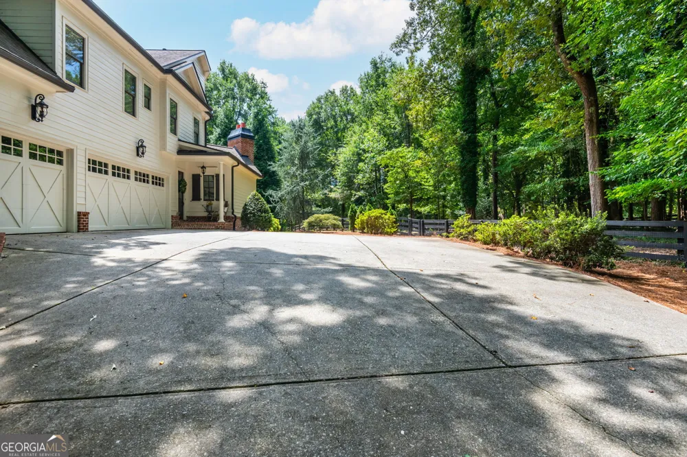 15885 Thompson RD Milton, GA 30004