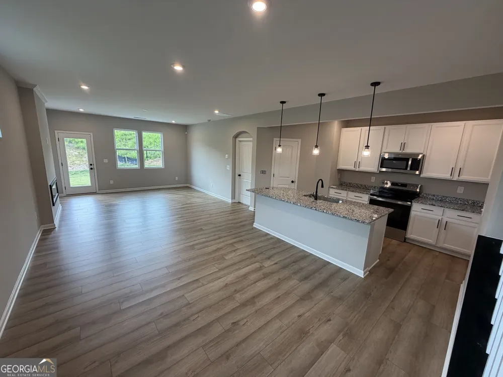 42 Gold Dust DR Dawsonville, GA 30534
