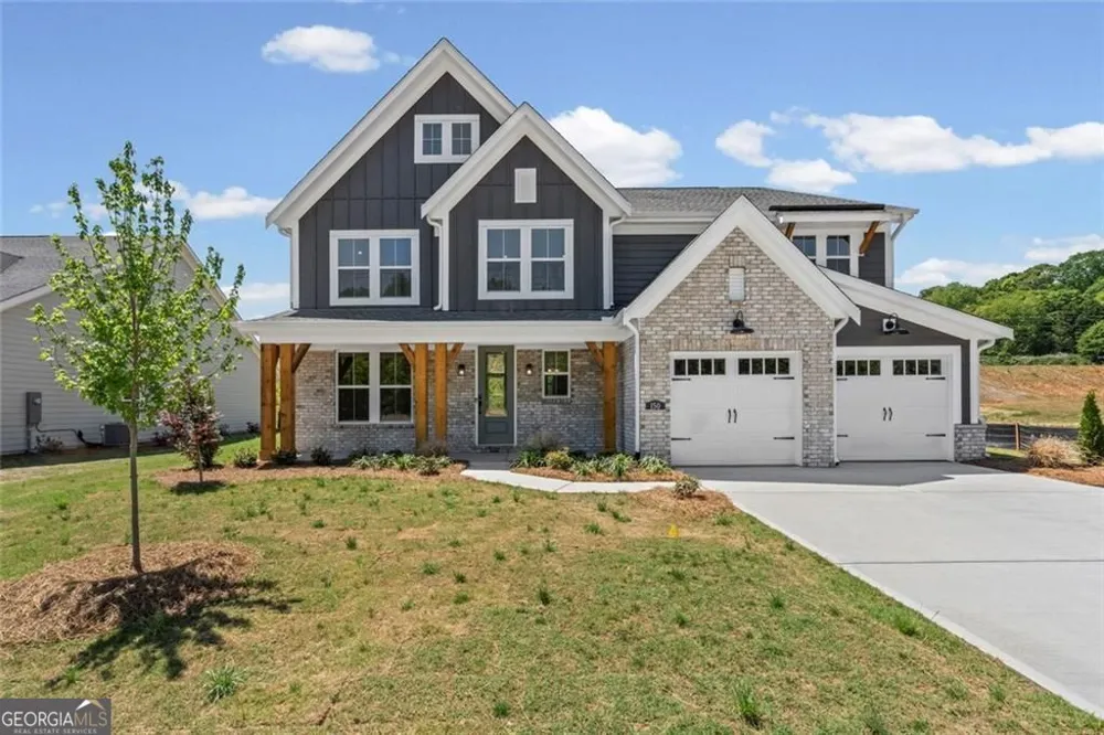 150 Hidden Fields WAY Hoschton, GA 30548