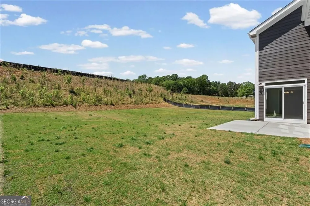 150 Hidden Fields WAY Hoschton, GA 30548